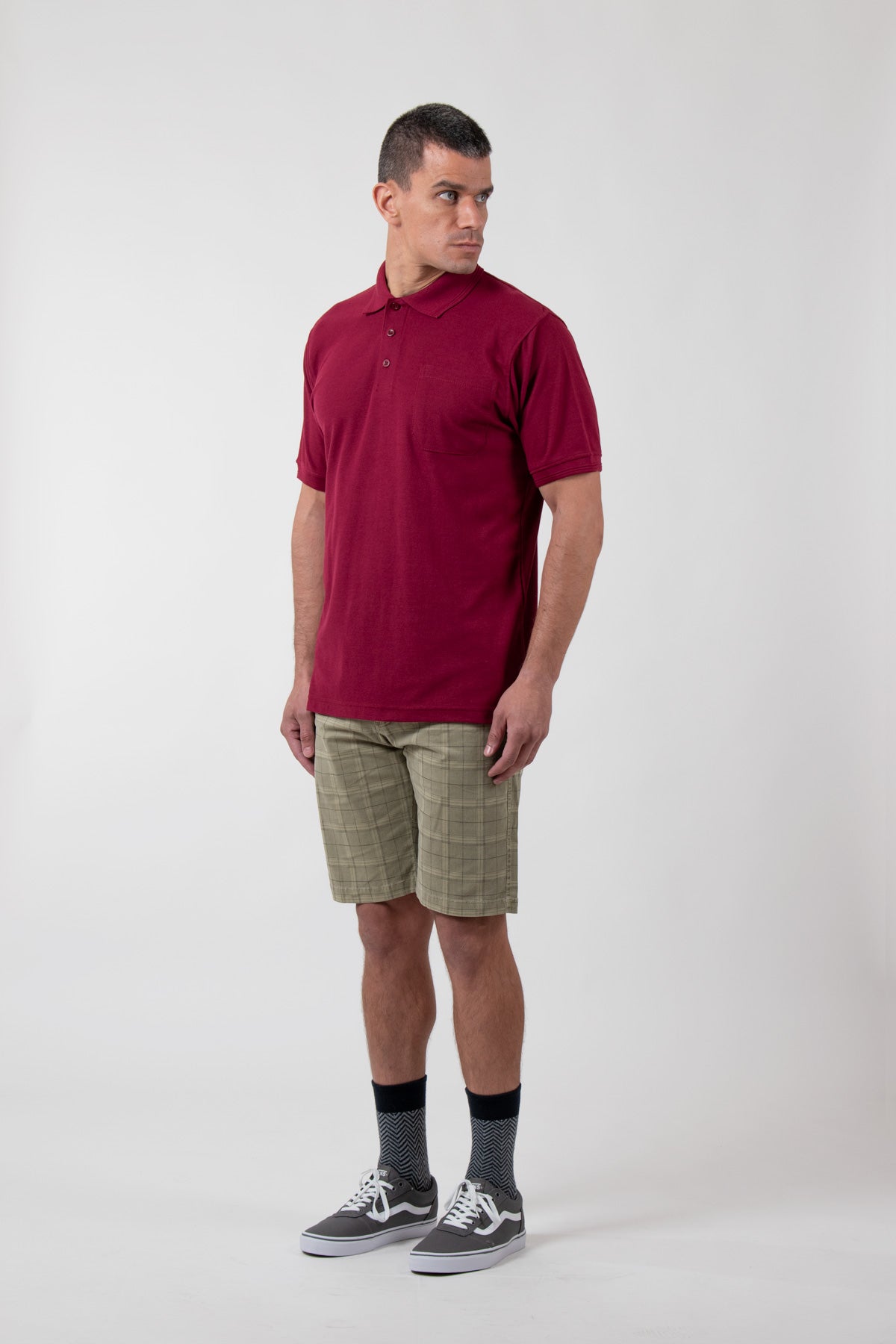 חולצת פולו עם כיס