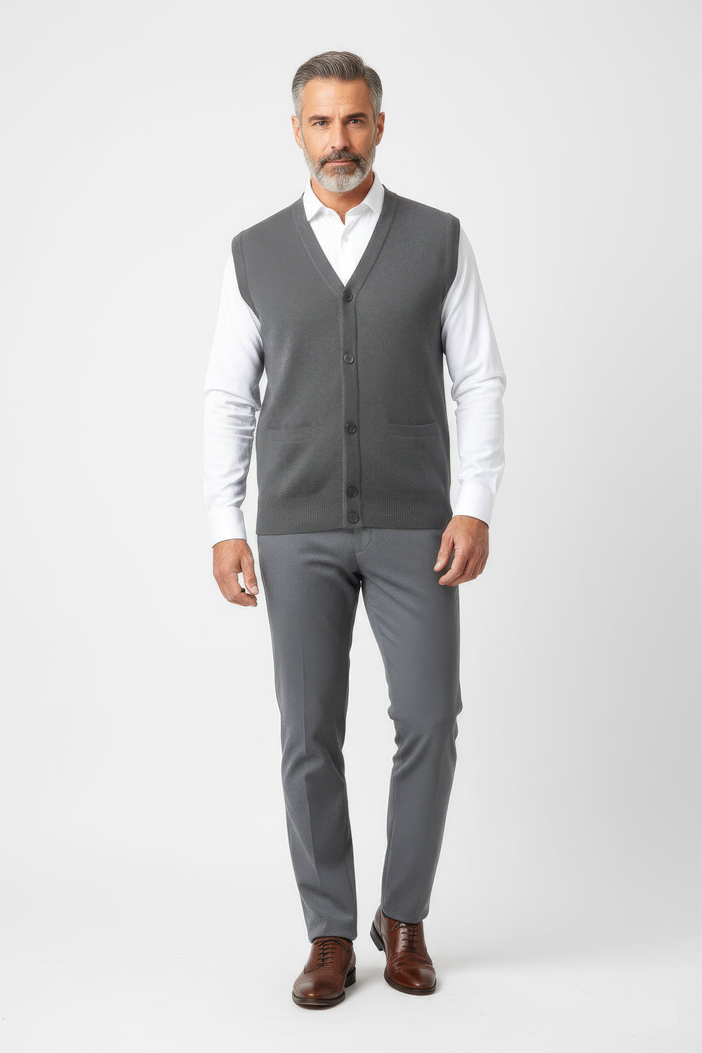 אפודת צמר עם כפתורים