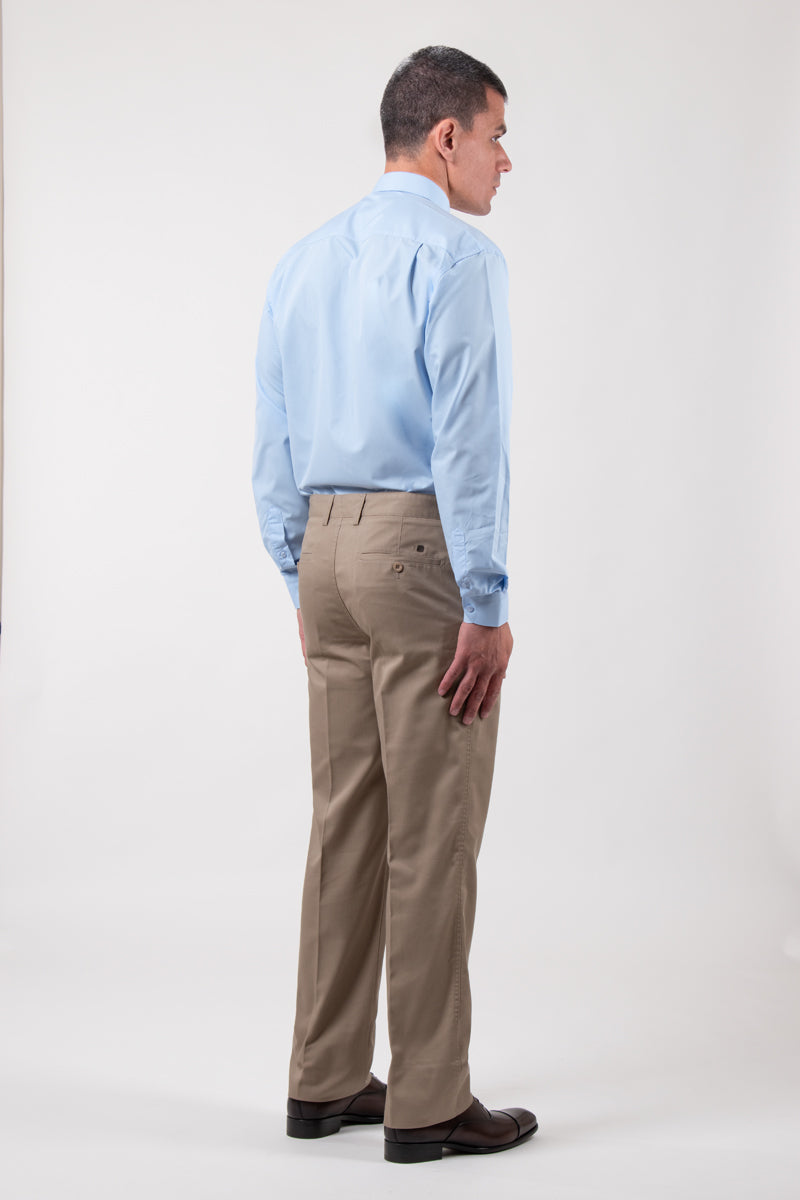 חולצה מכופתרת עם כיס