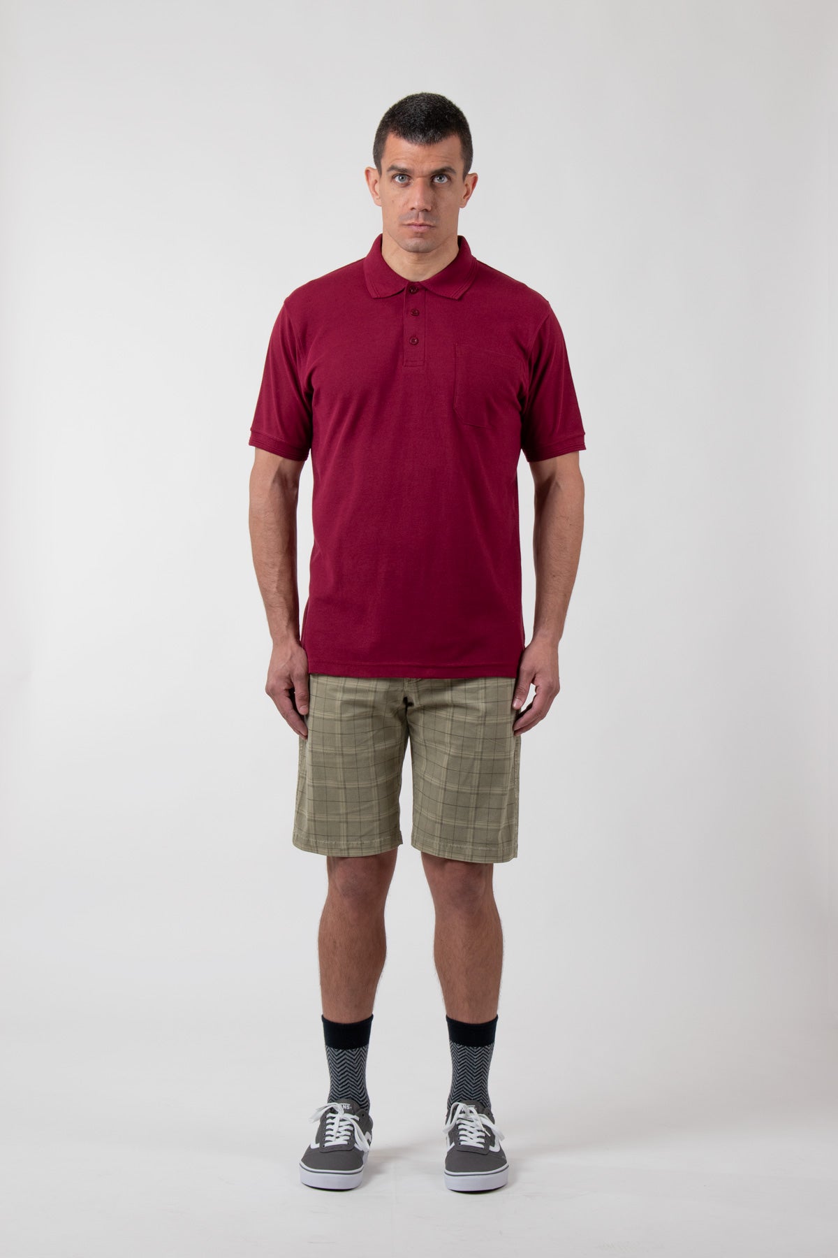 חולצת פולו עם כיס