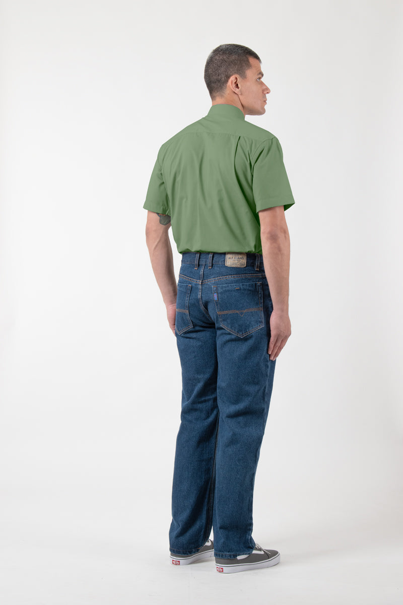 חולצת מכופתרת שרוולים קצרים וכיס